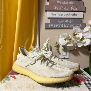 Adidas Yeezy V2 Cream White